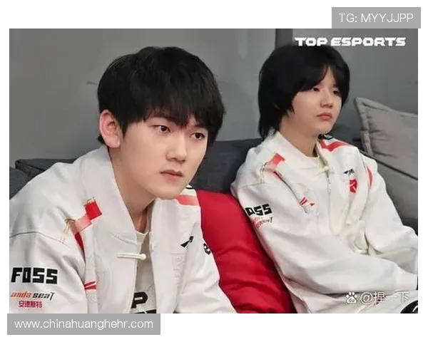 青年赛积分榜更新TES战队以54分稳居第一名