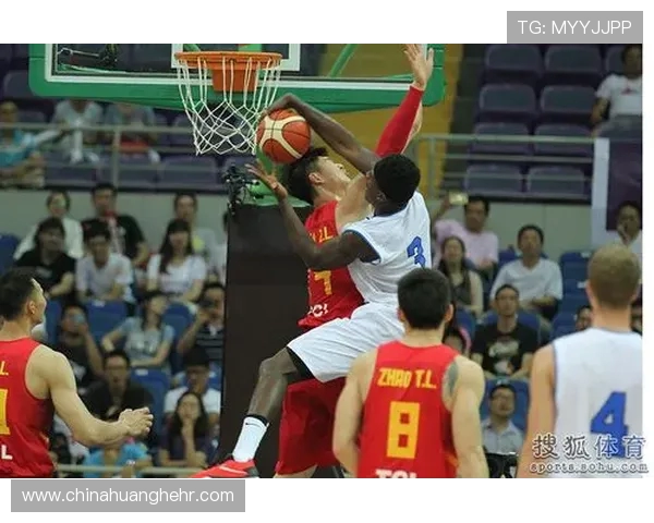 2017年中国男篮与意大利队激战回顾与精彩瞬间分析