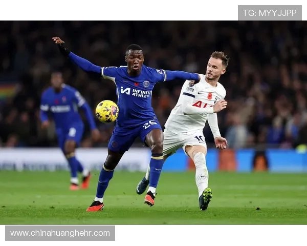 切尔西与热刺在2015至2016赛季的精彩对决回顾与分析